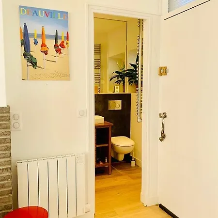 Marina Apartment